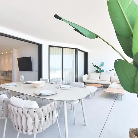 Ferienhaus Infinity 0-3 Luxe Partial Sea View 2b Palm-mar